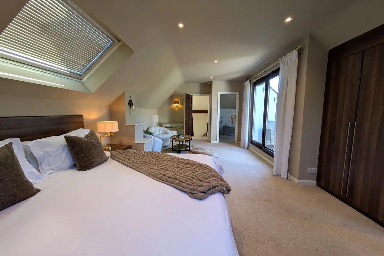 Rusper Road, Horsham, RH12, photo 3