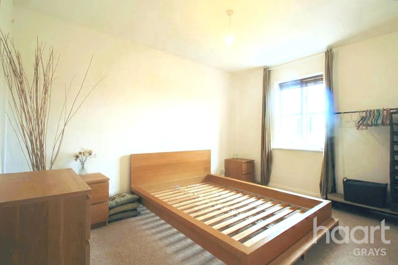 Timber Court, RM17, photo 4