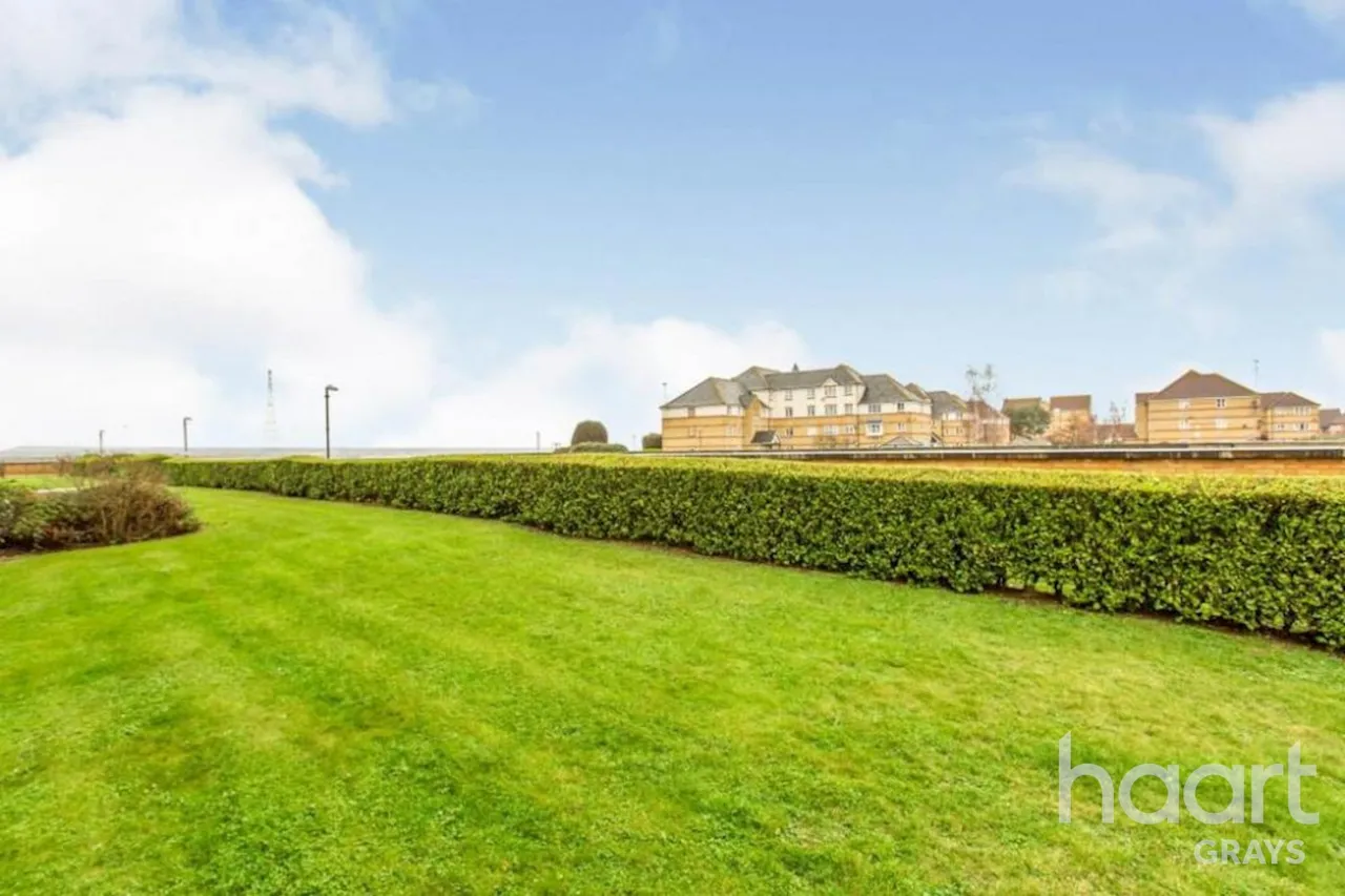Timber Court, RM17, photo 10