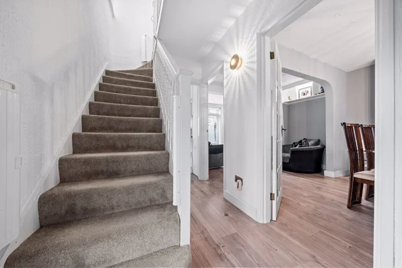 Reigate Avenue, Sutton SM1 3JL, photo 14