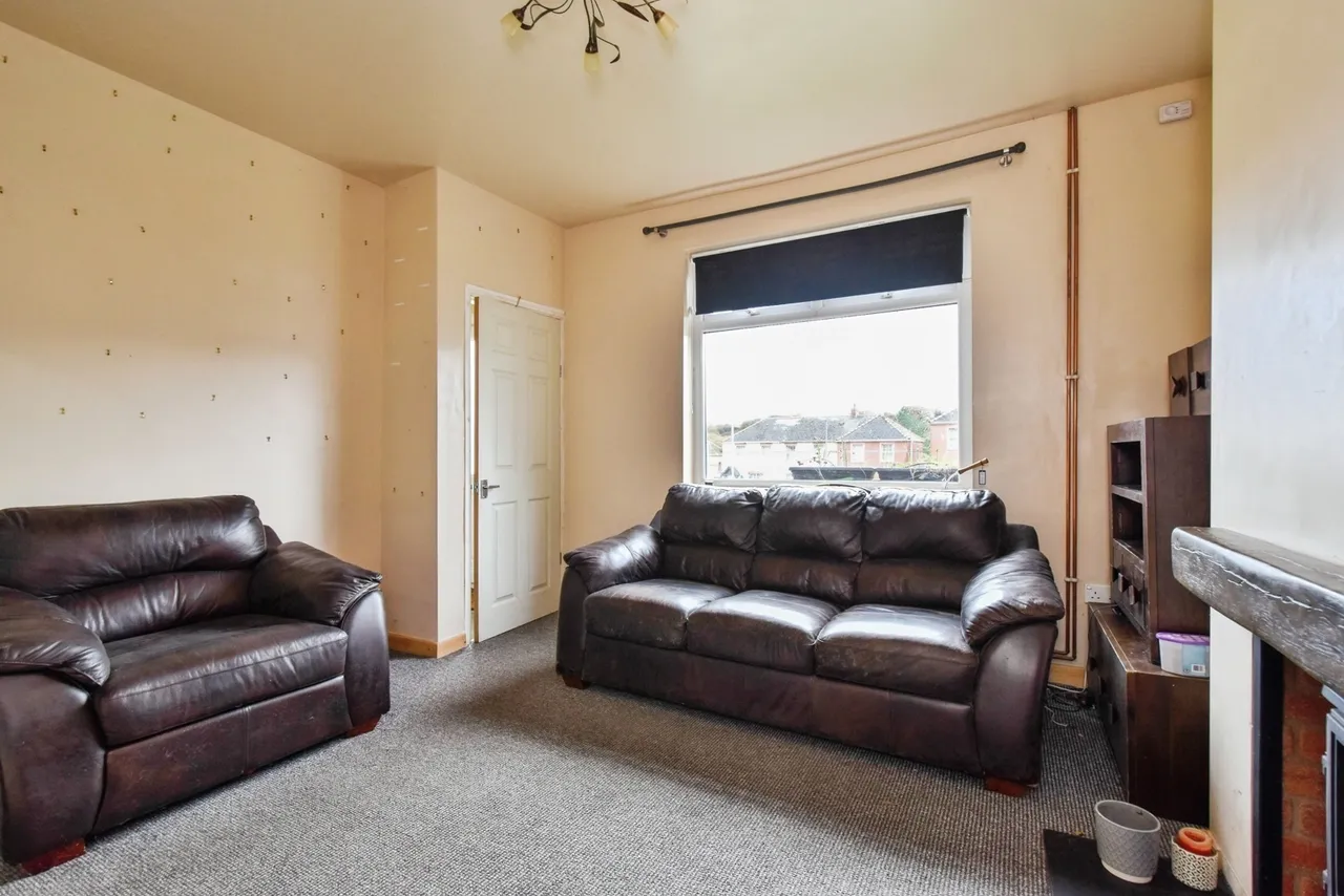 Maengwynne, Llanelli, SA15, photo 2
