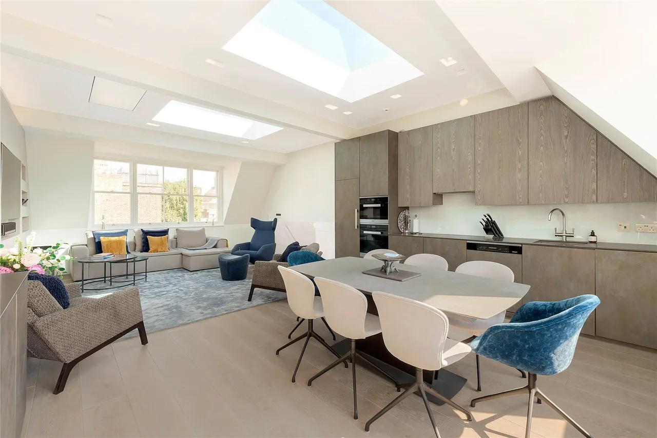 Gordon Place, London, W8, photo 3