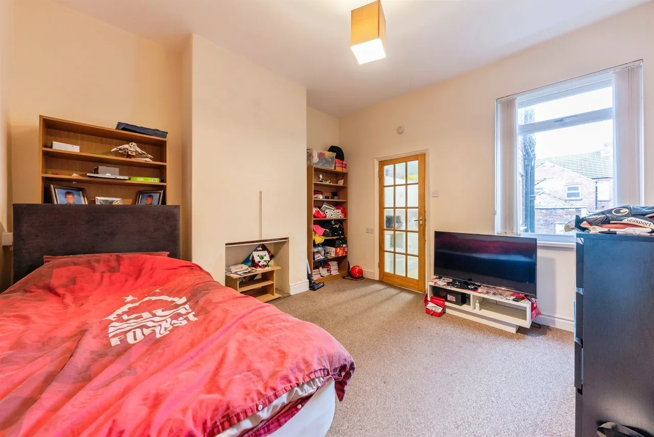 Harlaxton Road, Grantham, photo 12