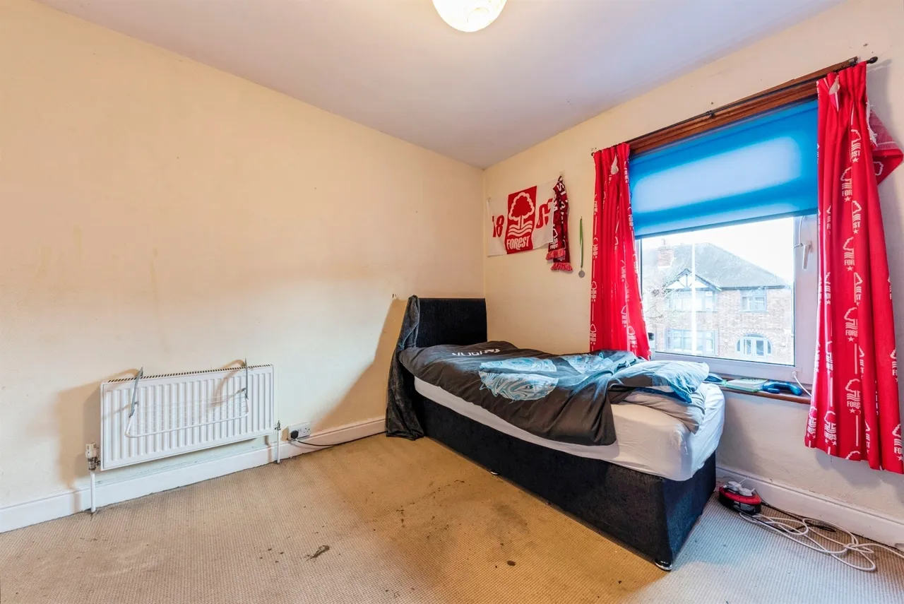Harlaxton Road, Grantham, photo 11