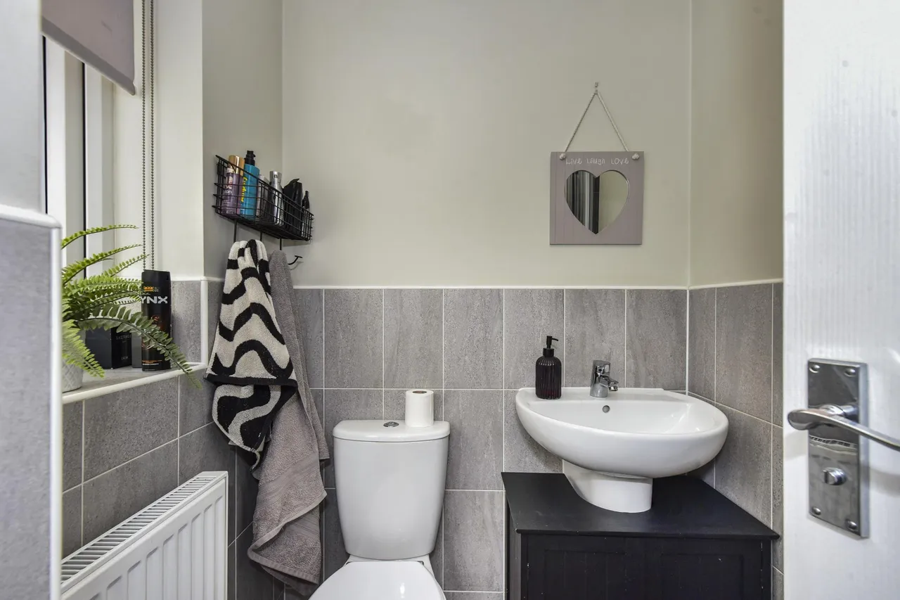 Gower Way, Rawmarsh, S62, photo 15