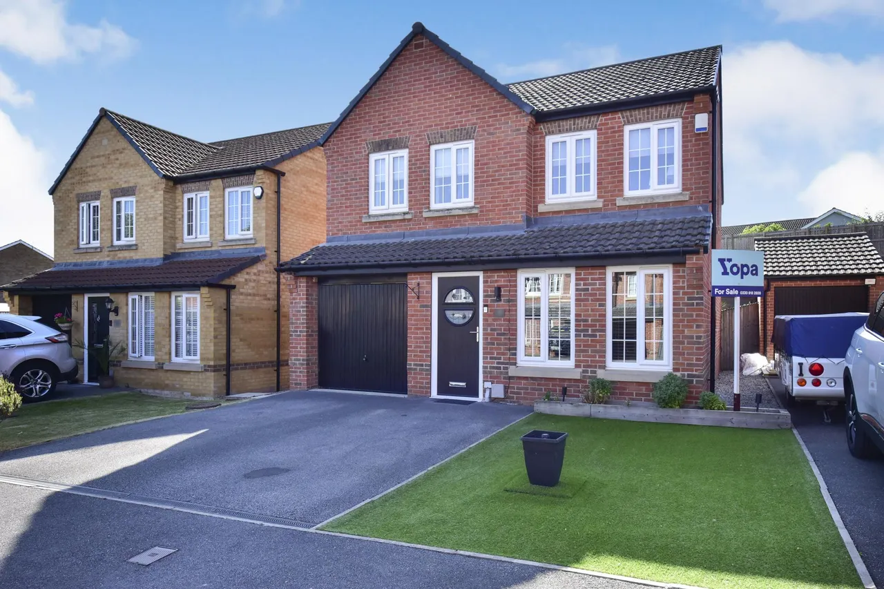 Gower Way, Rawmarsh, S62, photo 26