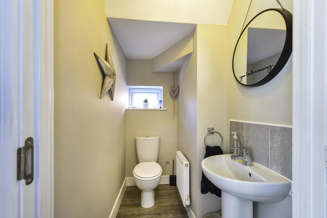 Gower Way, Rawmarsh, S62, photo 12