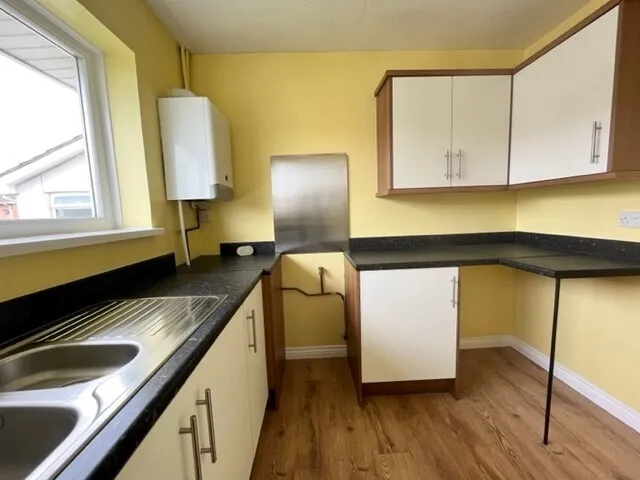 Gwaun Hyfryd CAERPHILLY, CF83, photo 6
