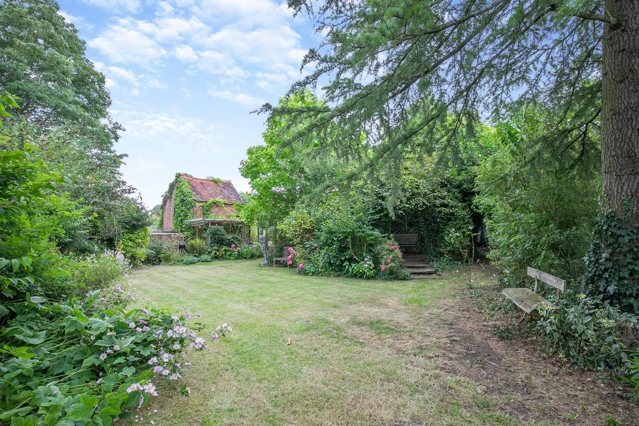 Church Street, Newent, GL18, photo 31