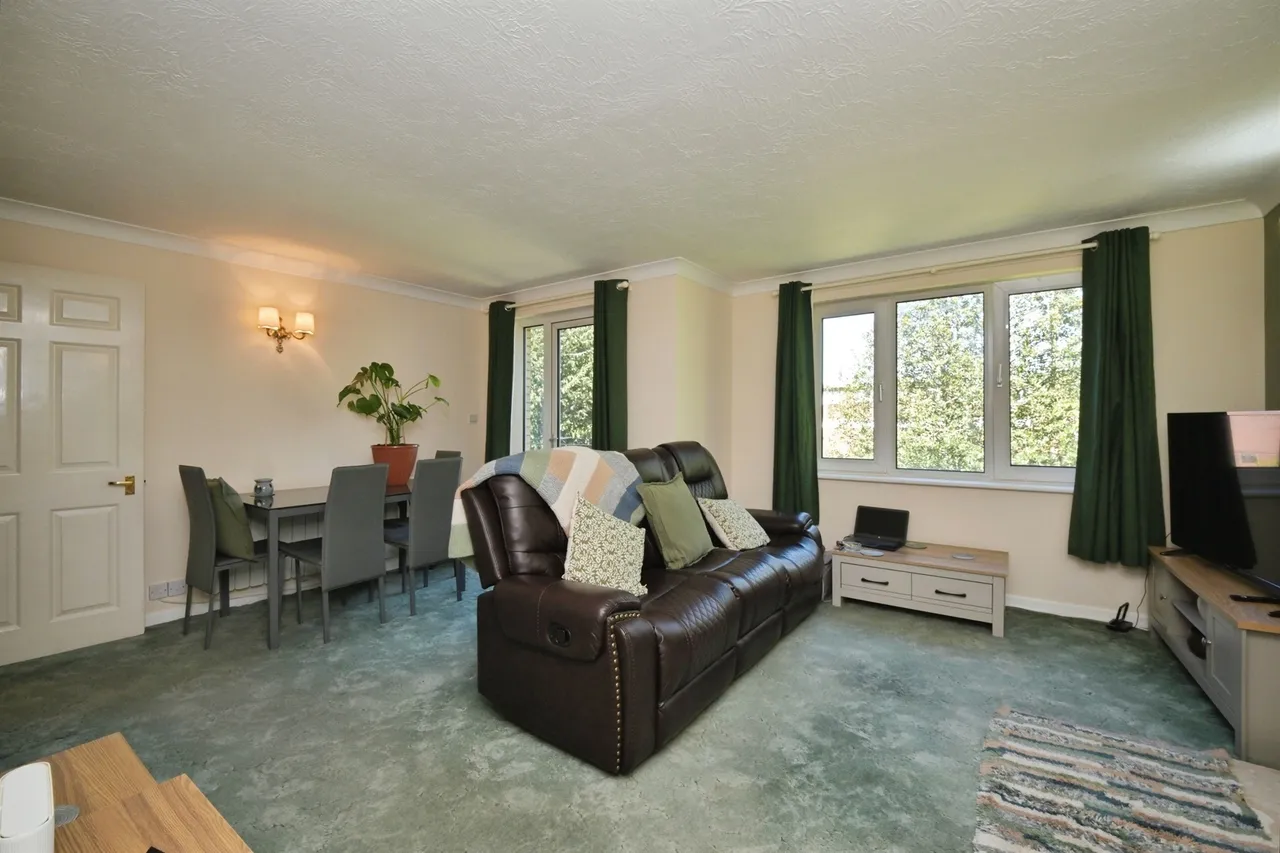 Berners Way, Broxbourne, photo 7