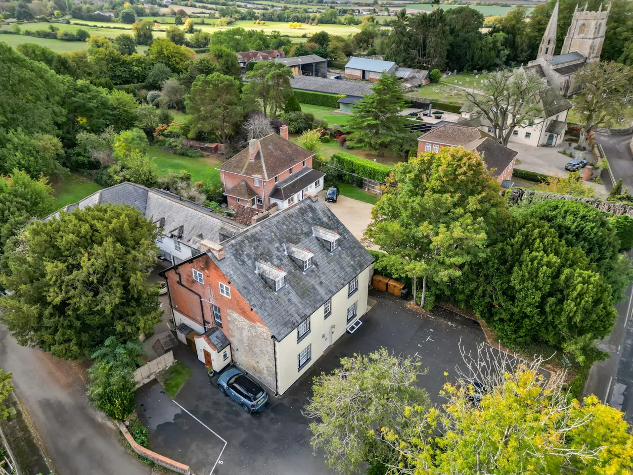Church Road, Wanborough, SN4, photo 9