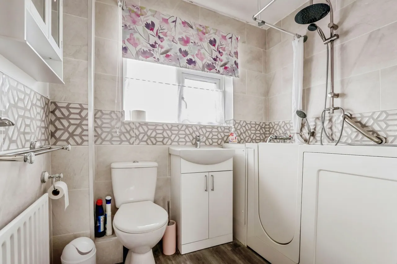 Old Kiln Road, Poole, BH16, photo 13