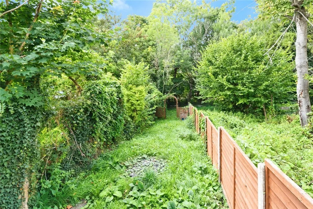 Godstone Road, Whyteleafe, Surrey, CR3, photo 17