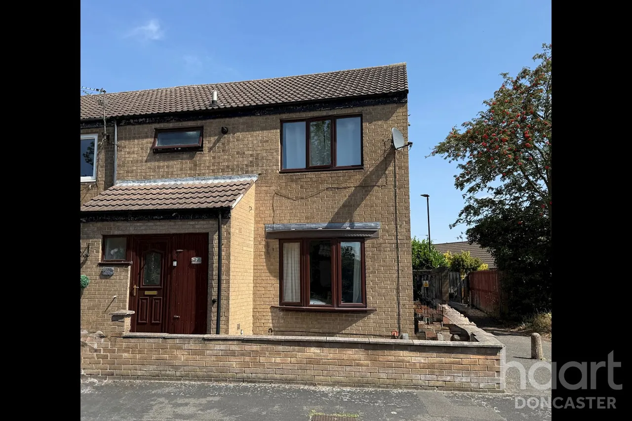 3 bed house for sale, Kinsbourne Green, Dunscroft, DN7