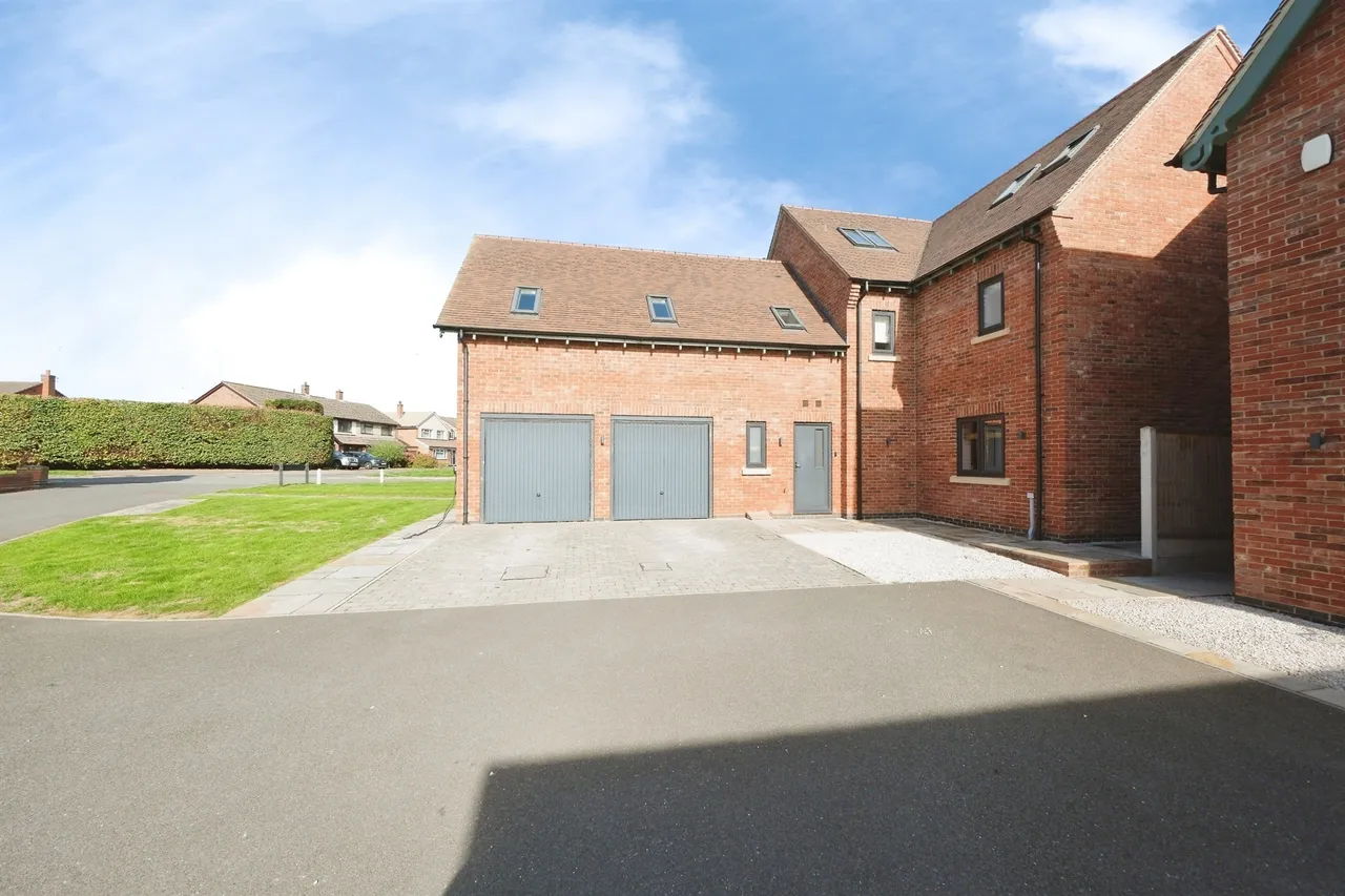 Hall Lane, Willington, DE65, photo 27
