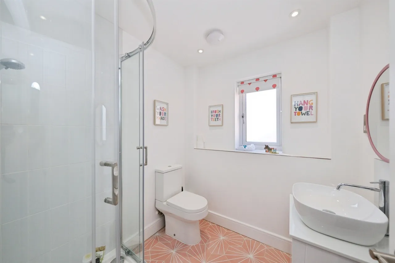 Hall Lane, Willington, DE65, photo 9