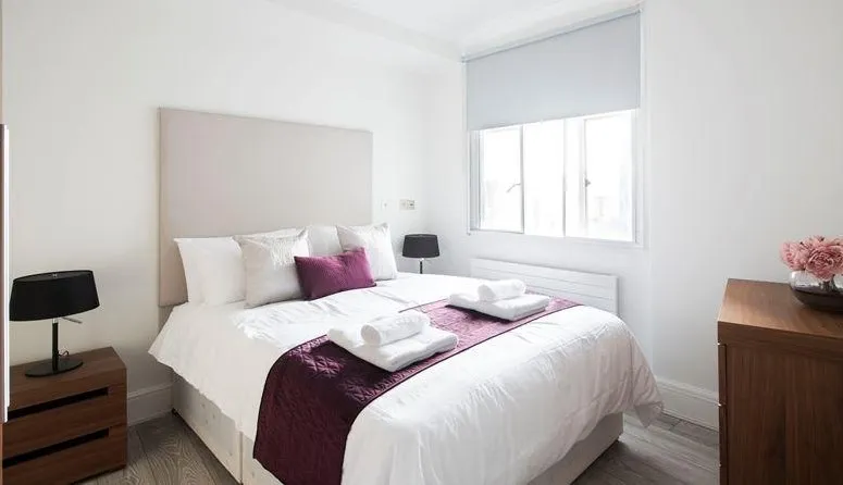 Park Road, London, photo 9