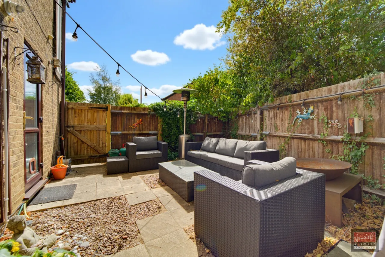 Ambleside Way, Egham, TW20, photo 19
