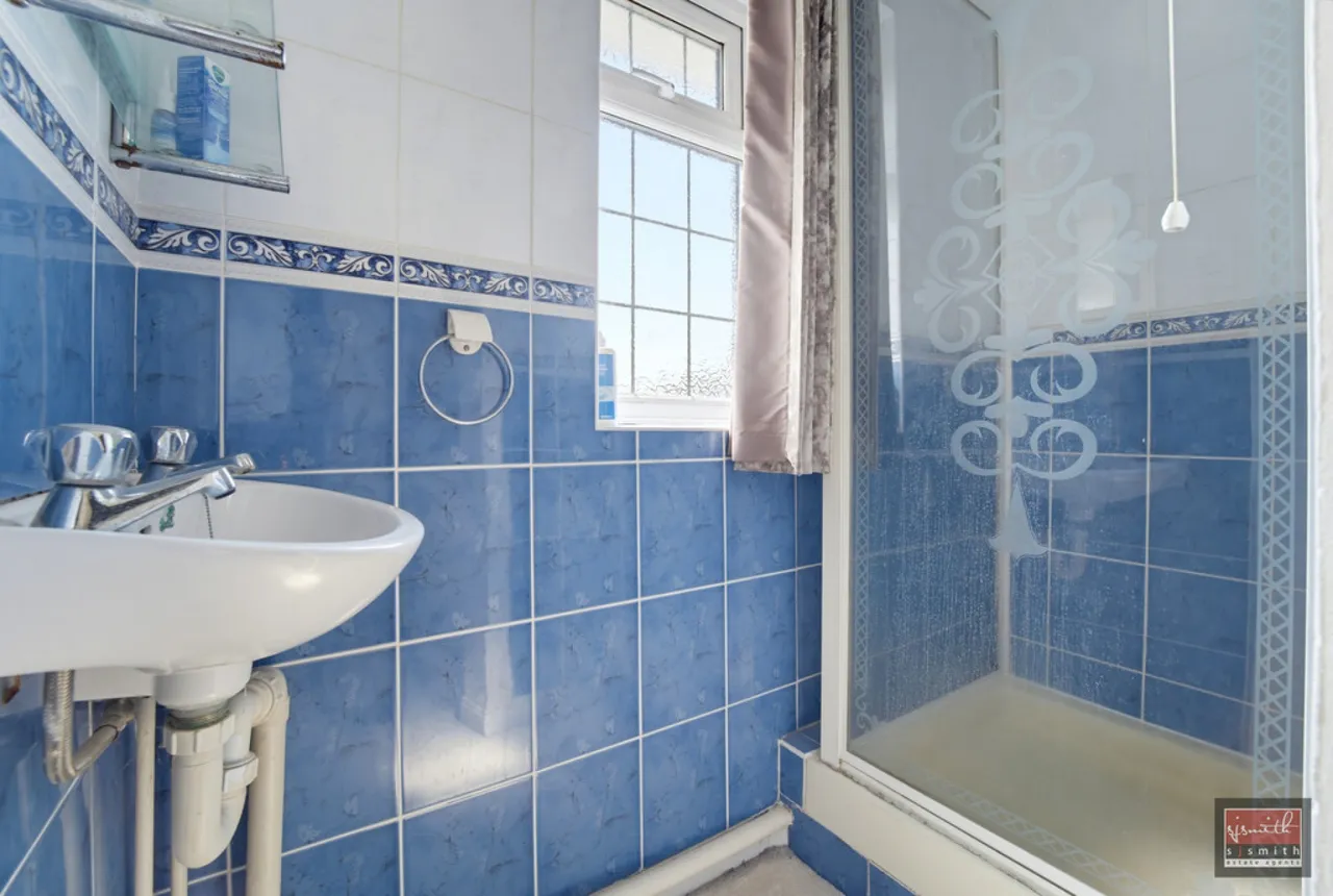 Ambleside Way, Egham, TW20, photo 10