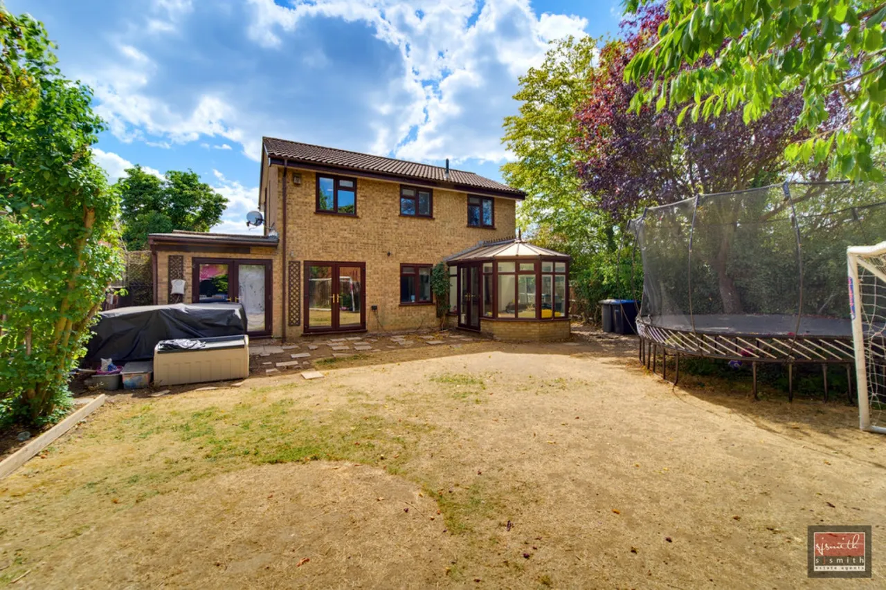 Ambleside Way, Egham, TW20, photo 20