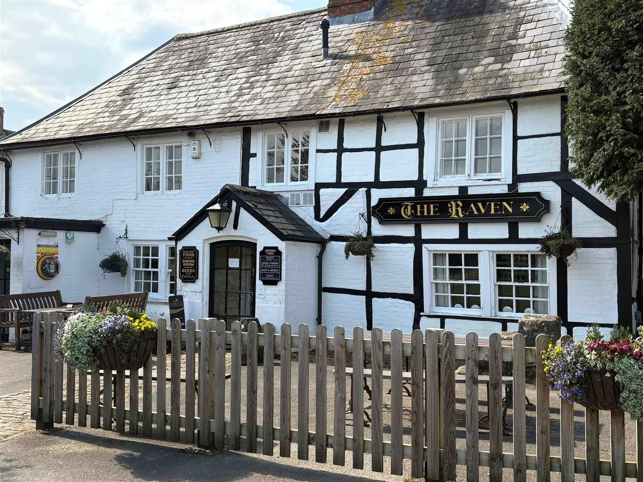 Townsend Farmyard, Poulshot, SN10, photo 8