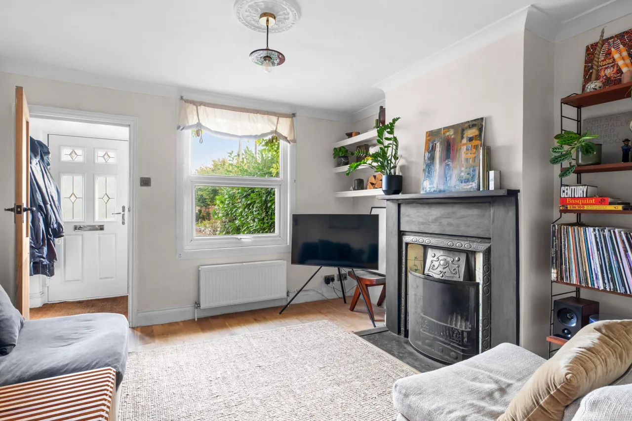 Aylesbury Road, Wendover, HP22, photo 5