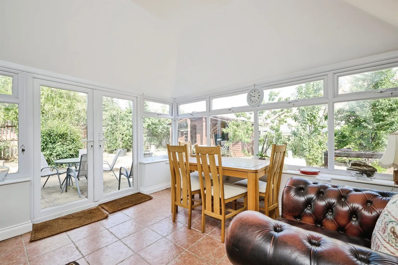 Lady Margarets Avenue, Peterborough, PE6, photo 6