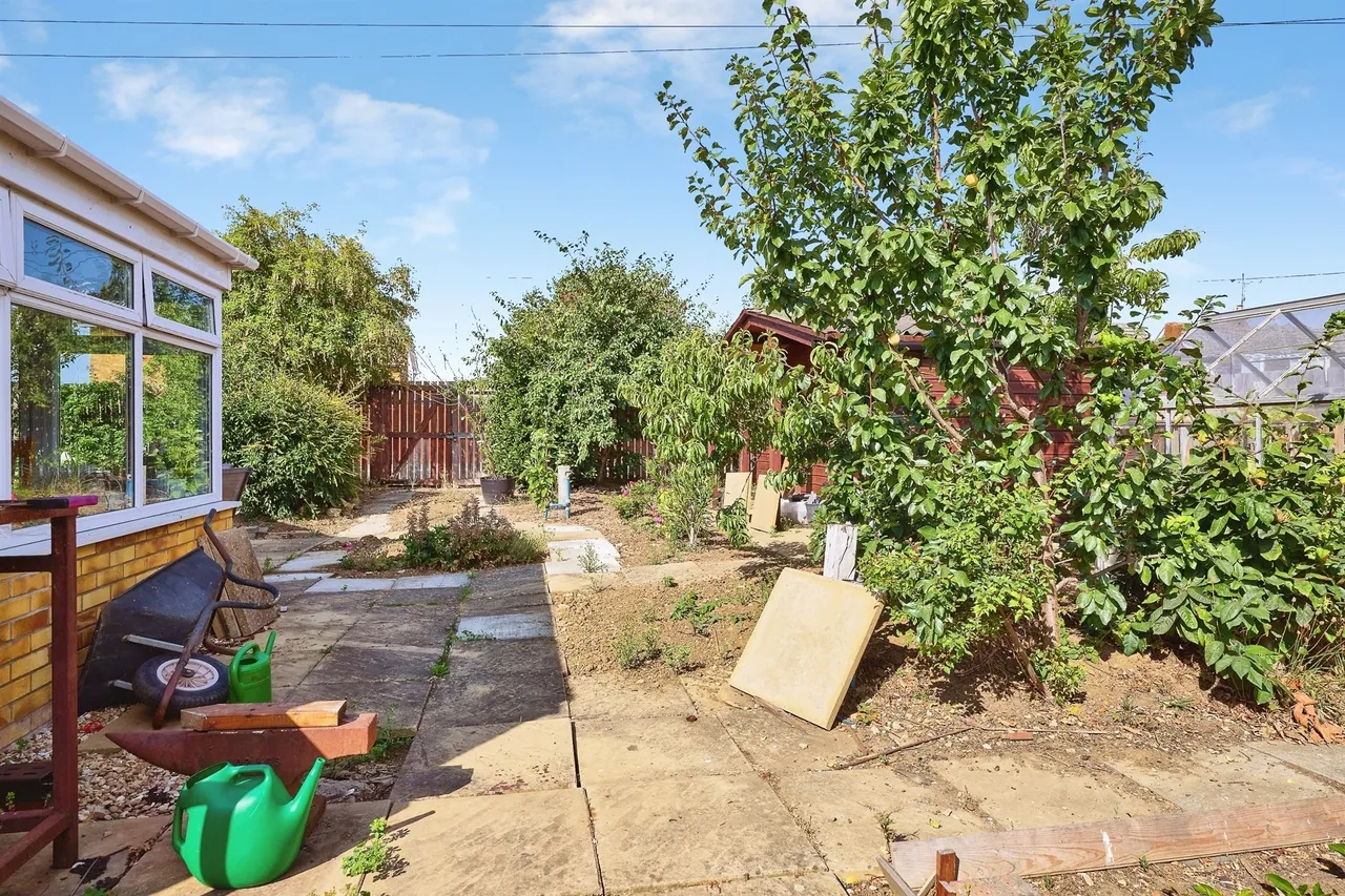 Lady Margarets Avenue, Peterborough, PE6, photo 13