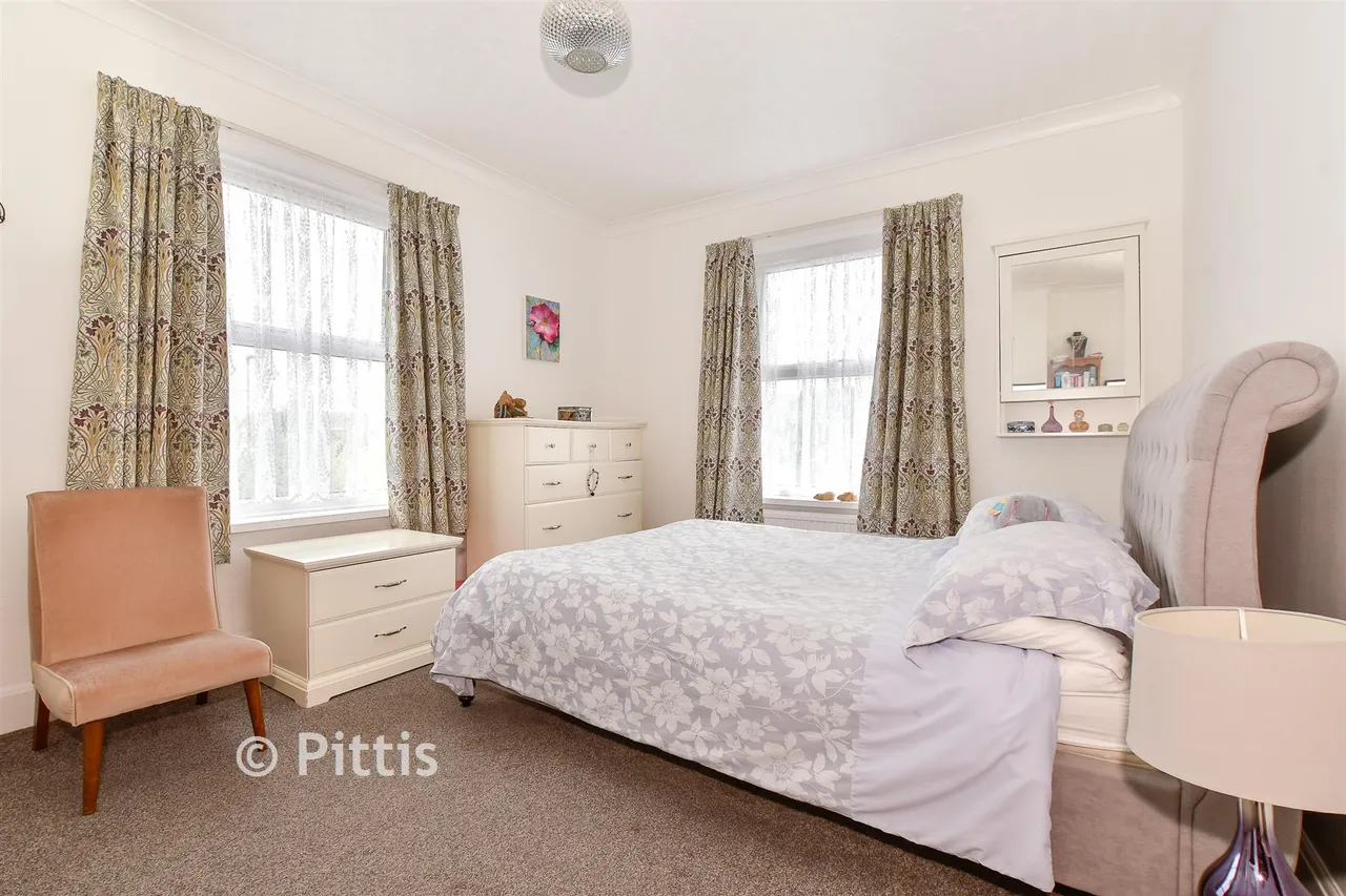 Carter Avenue, Shanklin, PO37, photo 10