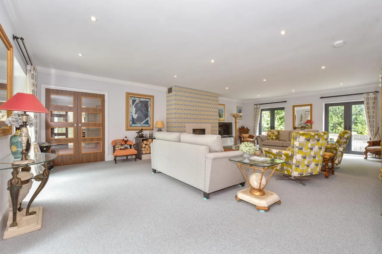 Hull Place, Sholden, CT14, photo 3