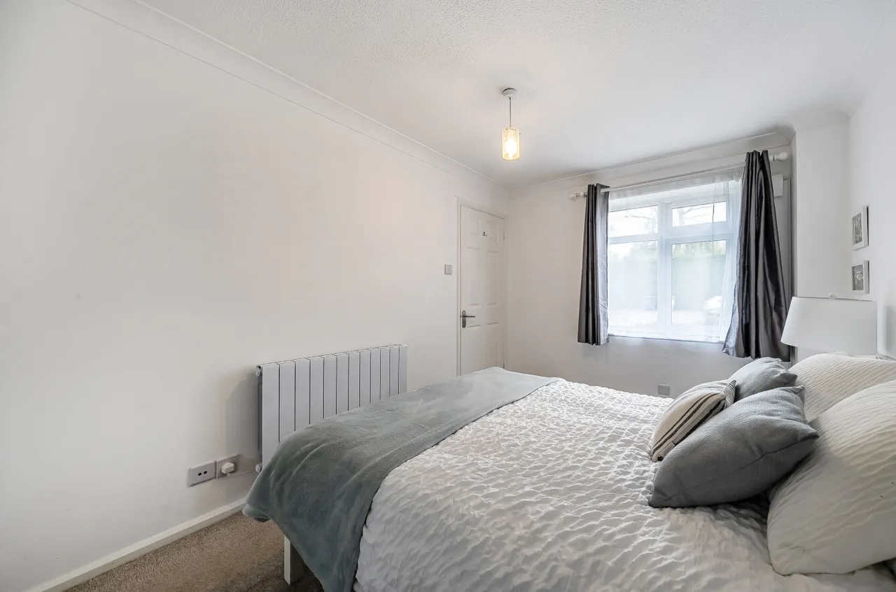 Gordon Road, Camberley, Surrey, GU15 2JJ, photo 13