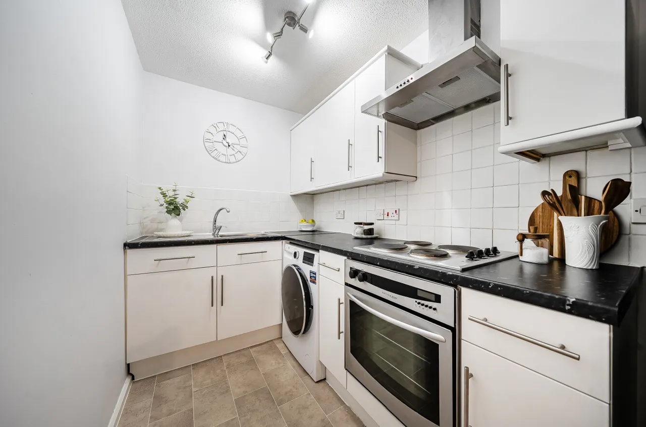 Gordon Road, Camberley, Surrey, GU15 2JJ, photo 7