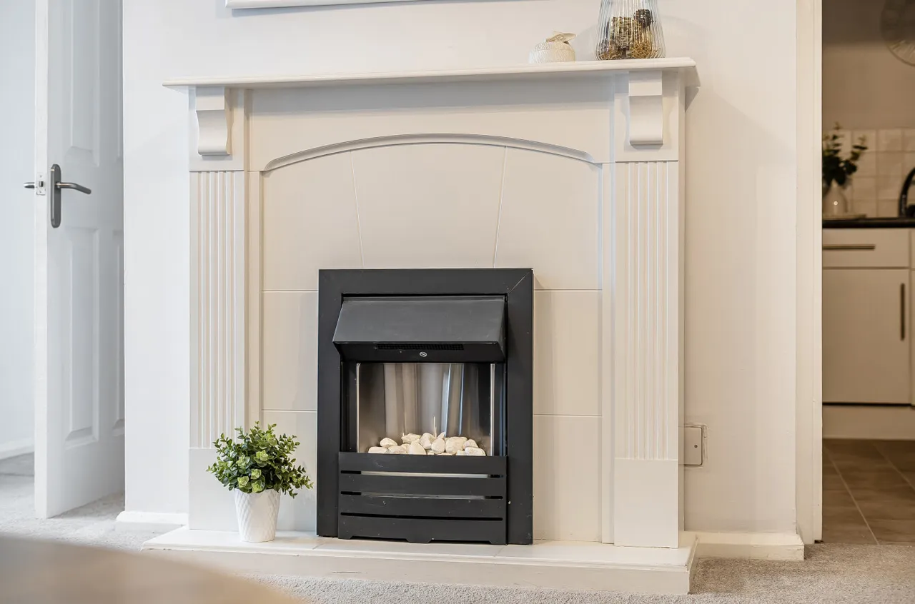 Gordon Road, Camberley, Surrey, GU15 2JJ, photo 6