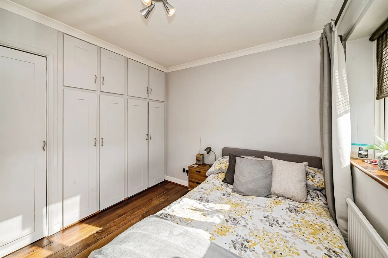 Long Furlong Drive, Slough, photo 6