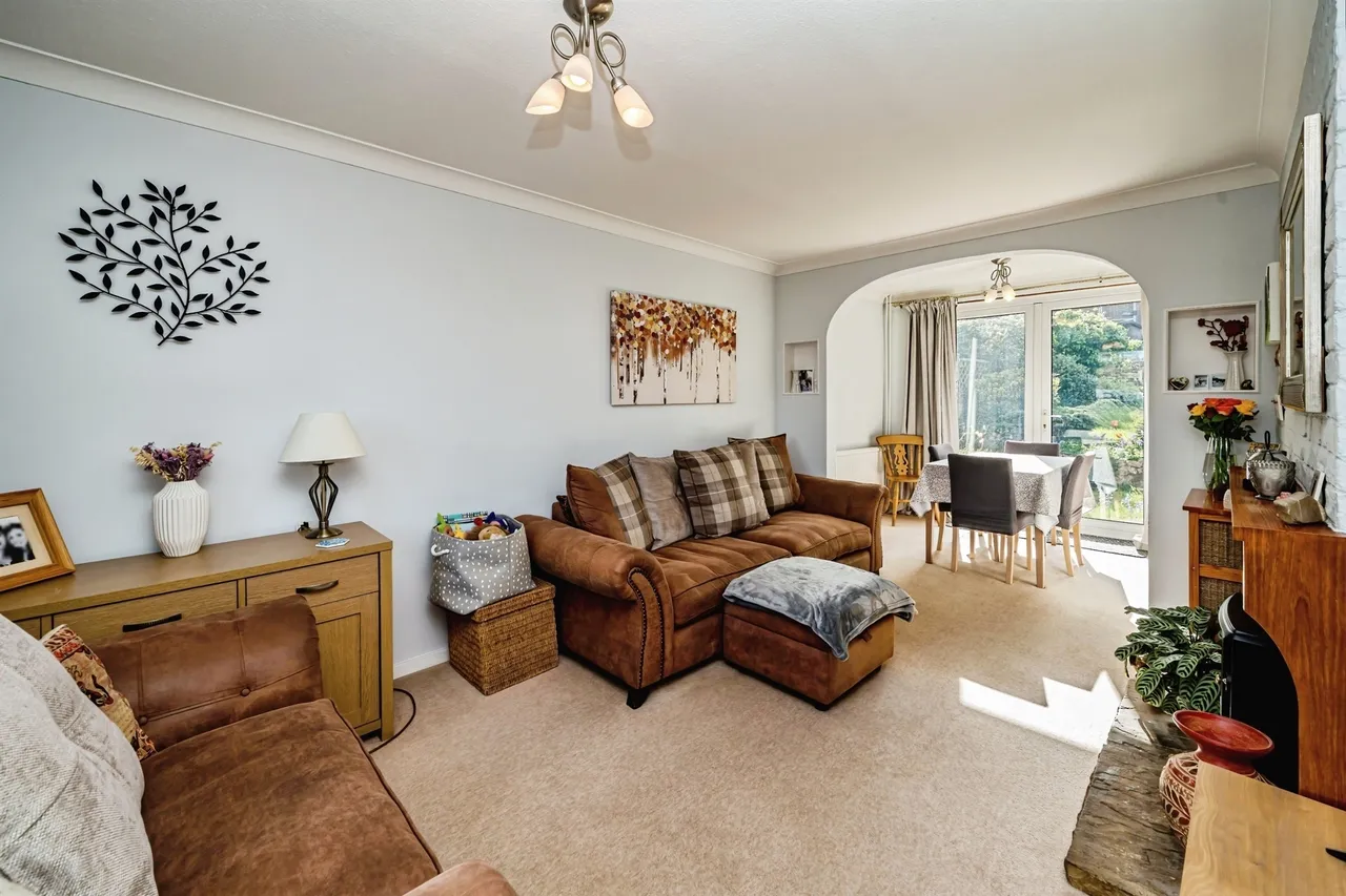Long Furlong Drive, Slough, photo 10