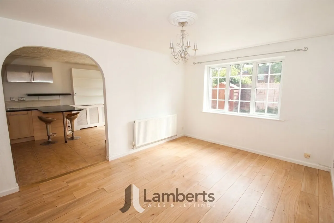 120 Exhall Close, Redditch, photo 2