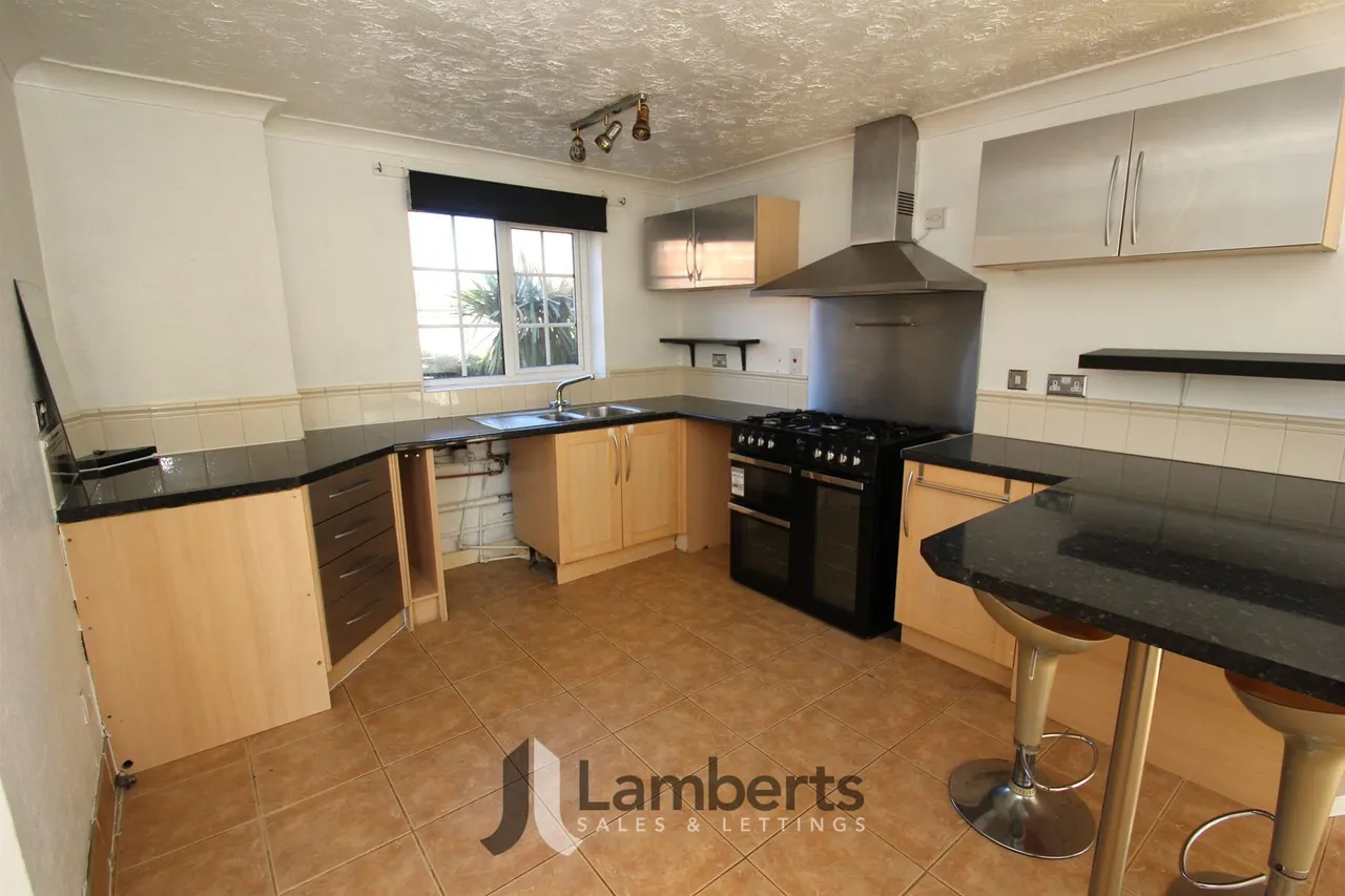 120 Exhall Close, Redditch, photo 5