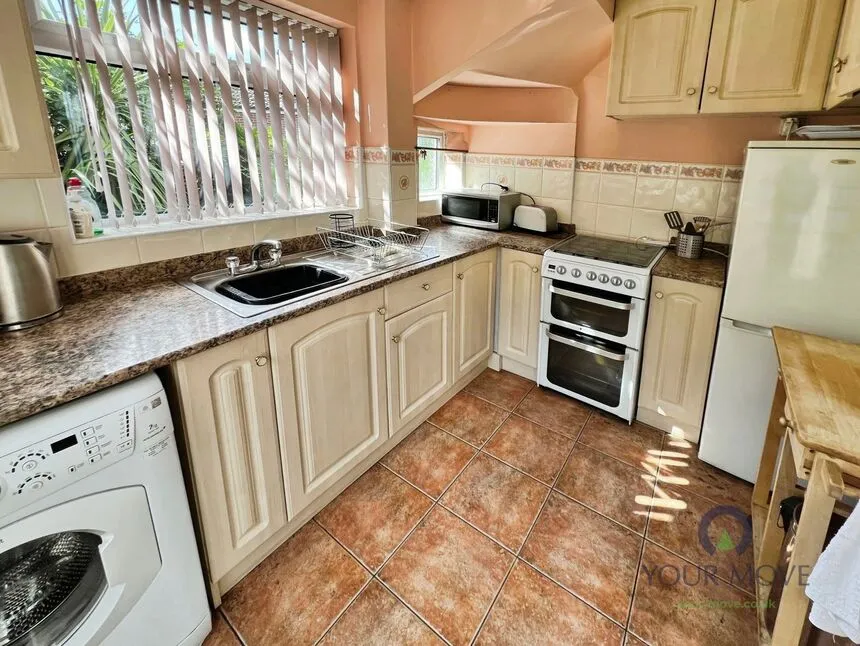 Whitehall Drive, Dudley, DY1, photo 10