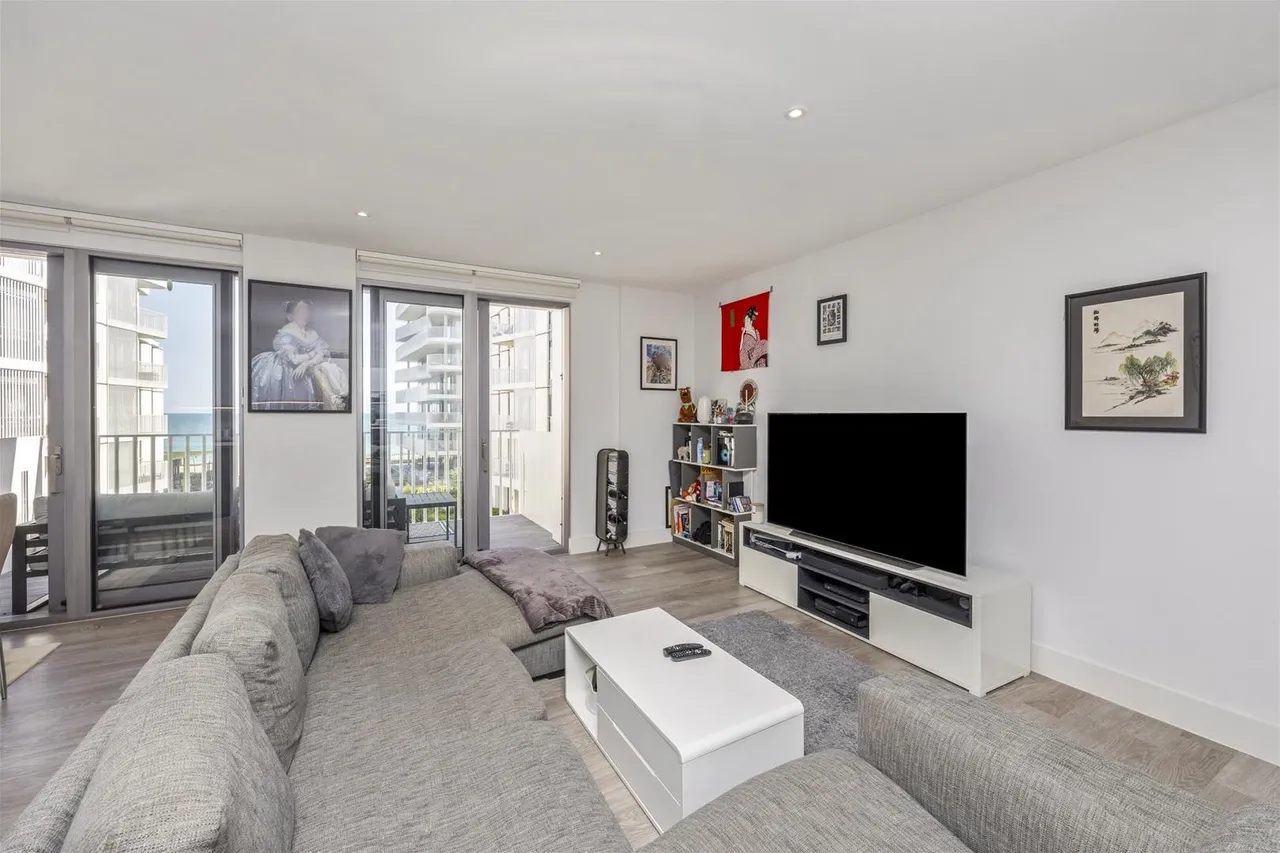 Brighton Road, Worthing, photo 14