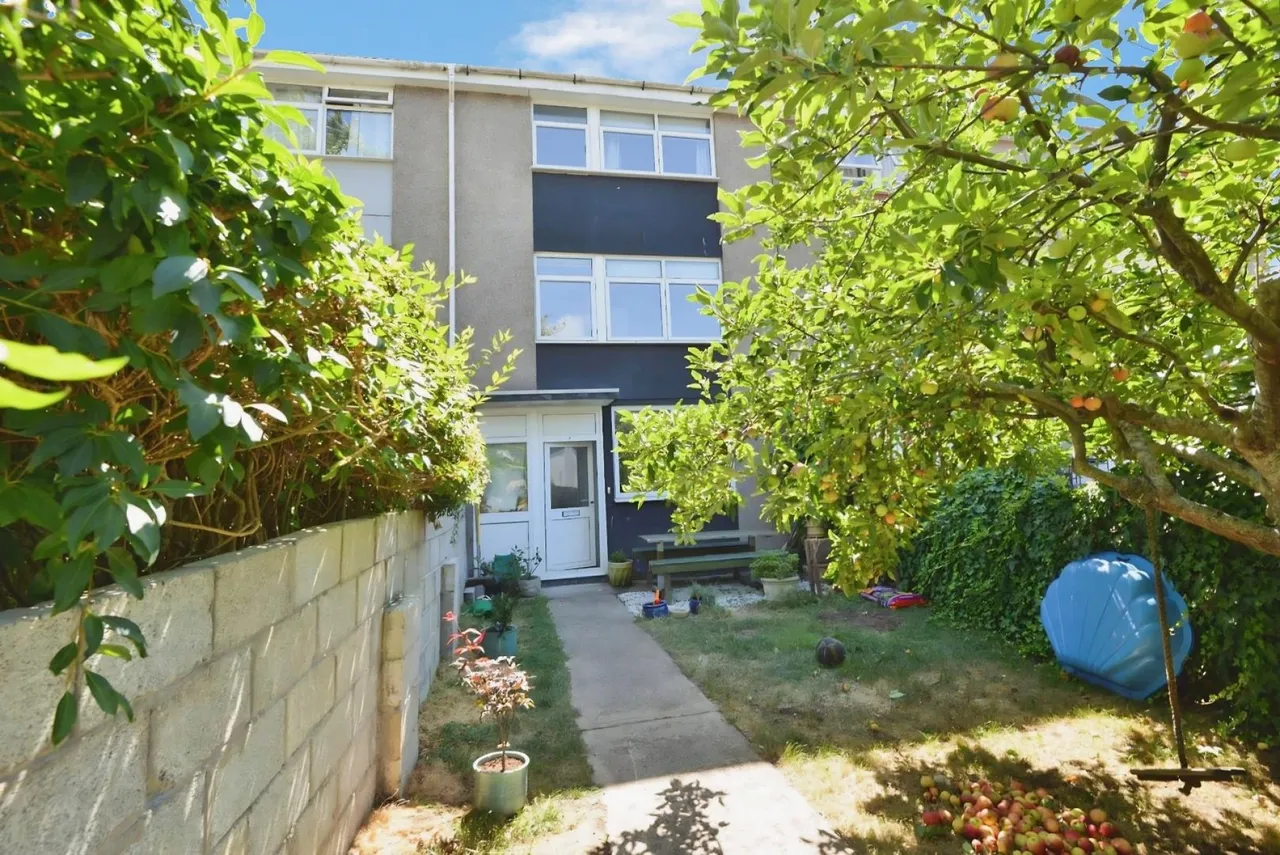 3 bed house for sale — Robinson Drive, Easton, Bristol BS5 0UU