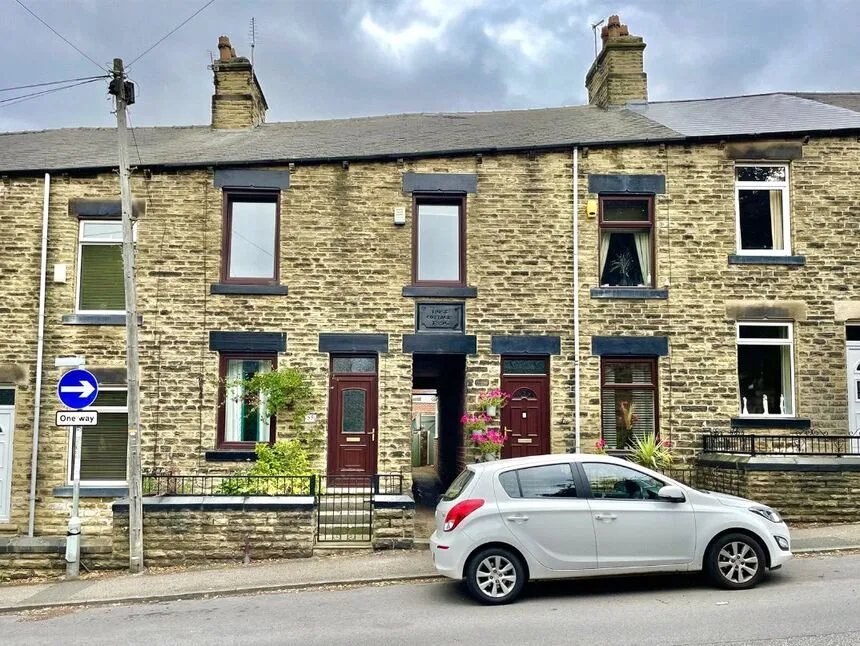 4 bed house for sale — Cemetery Road, Wombwell, Barnsley, S73