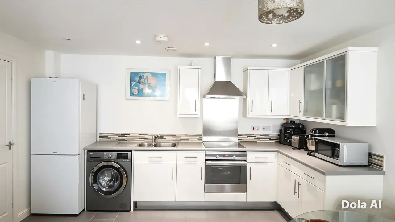 Redvers Road, London N22 6EW, photo 2