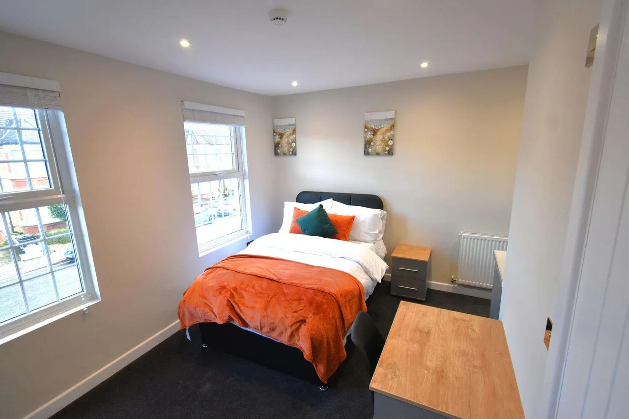 Priory Road, Dartford, DA1, photo 2