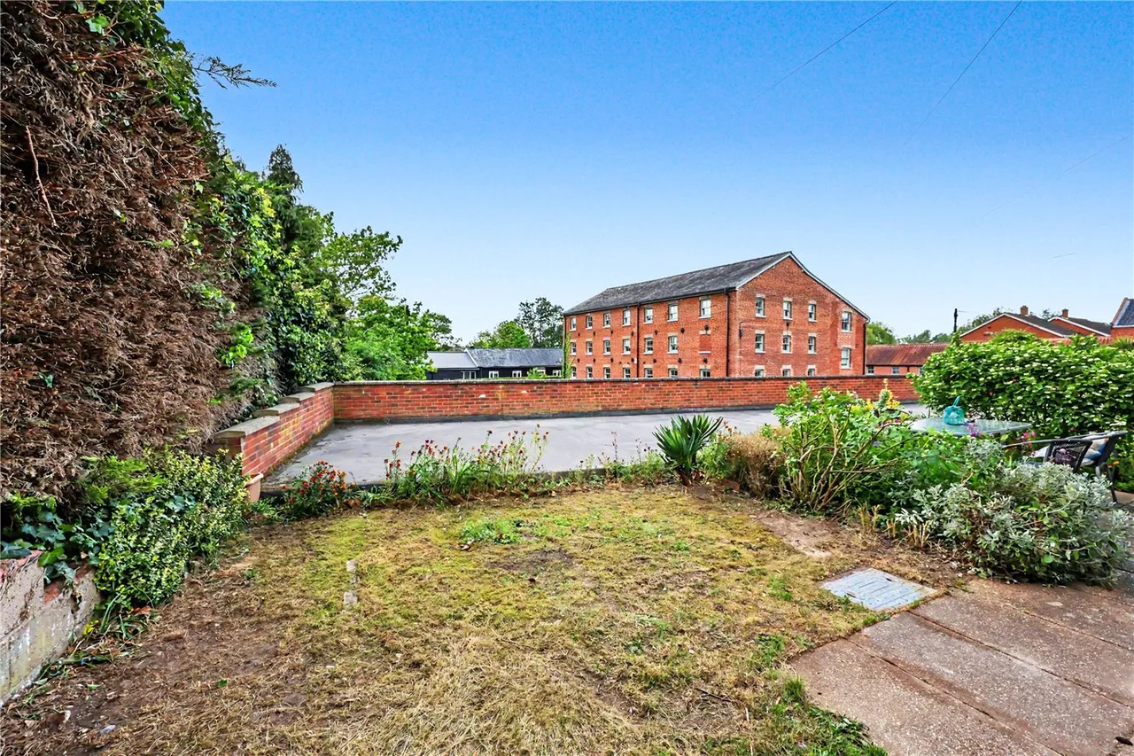Hellesdon Mews, Norwich, NR6, photo 17