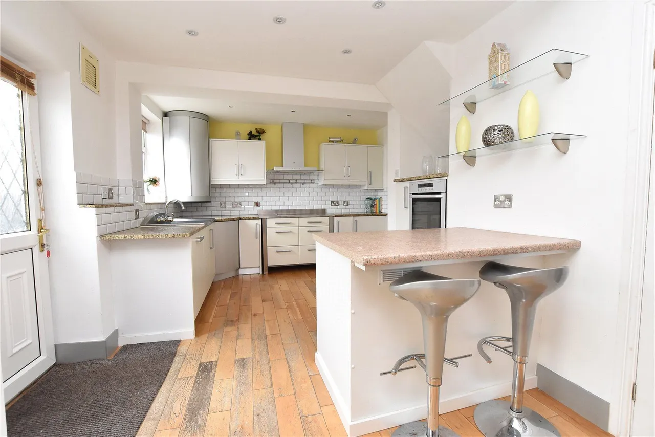 Hansby Close, Leeds, LS14, photo 3