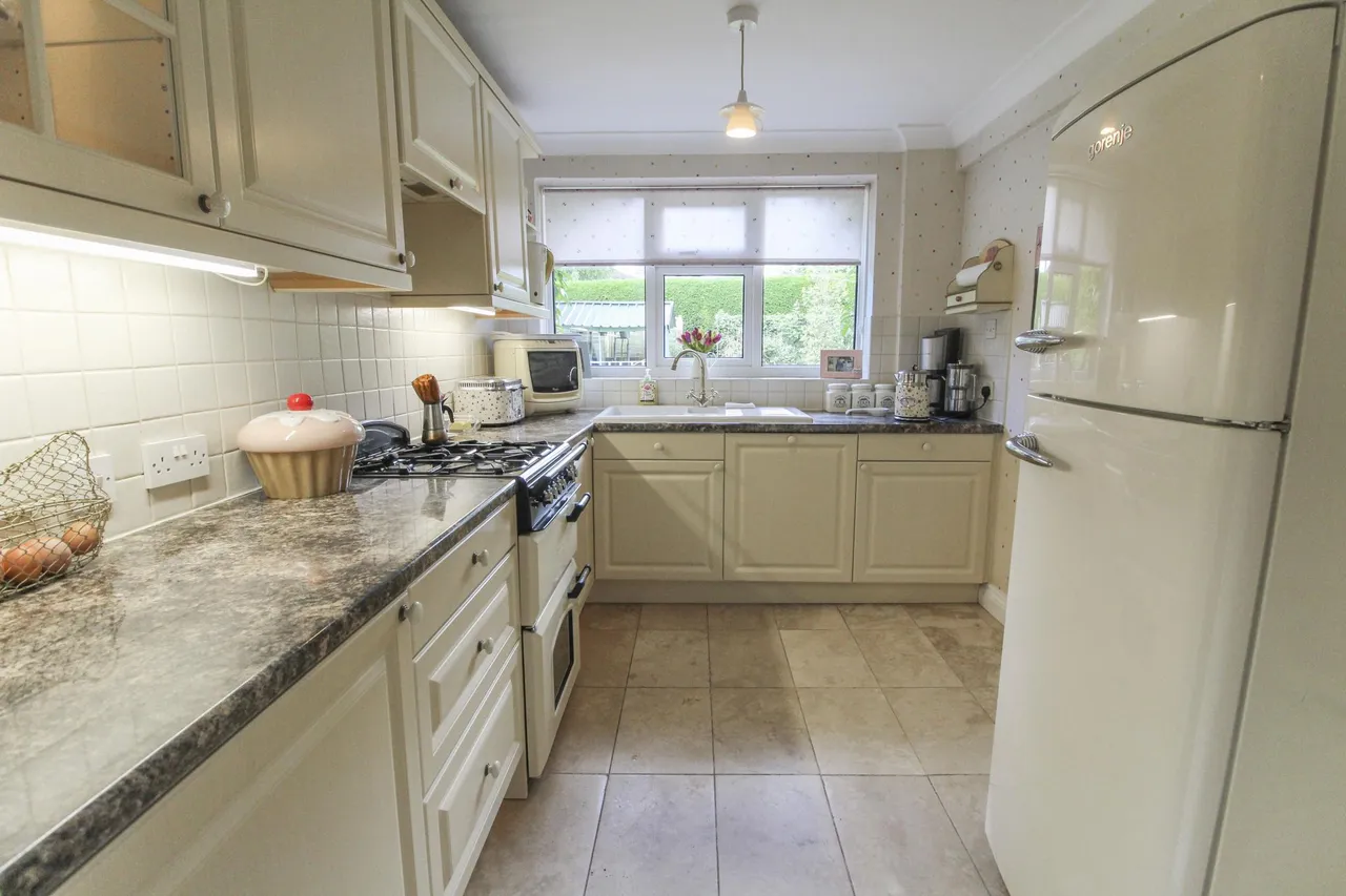 Howard Avenue, Bromsgrove, B61, photo 6