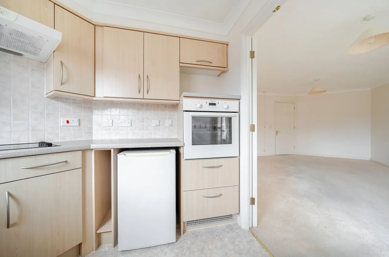 Stockbridge Road, Chichester, PO19, photo 4