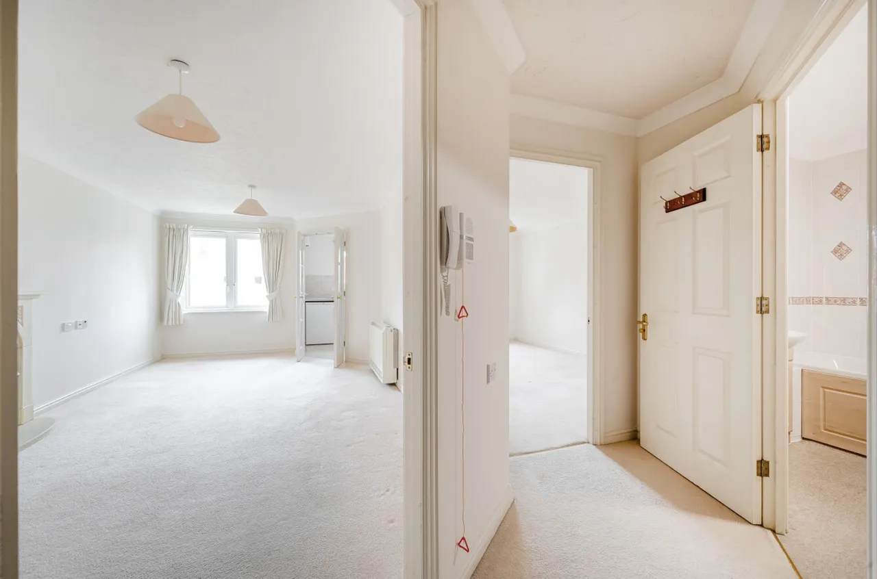 Stockbridge Road, Chichester, PO19, photo 7