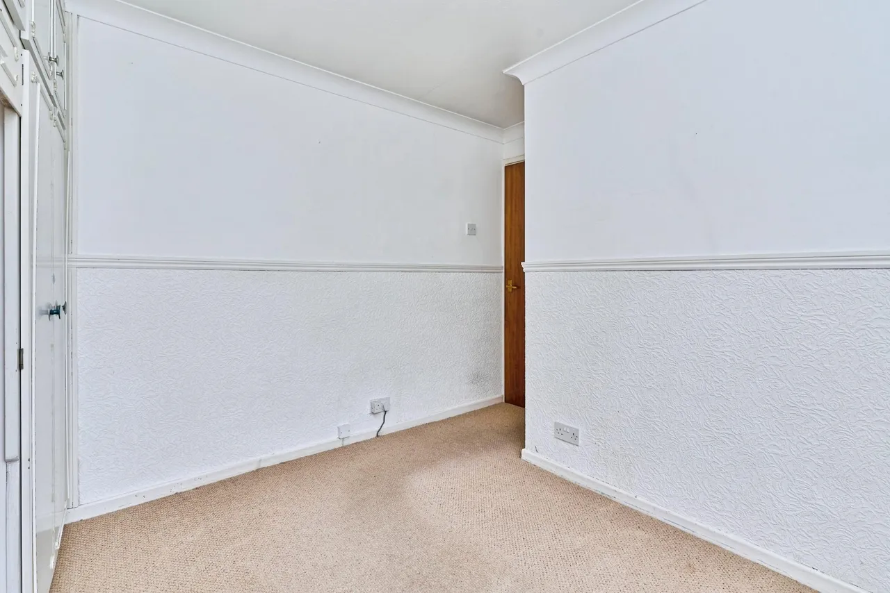 View Drive, Oakham, DY2, photo 45