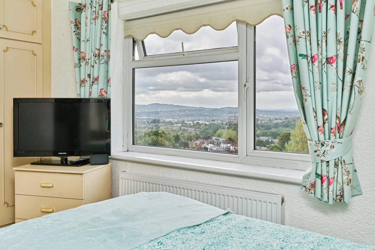 View Drive, Oakham, DY2, photo 30
